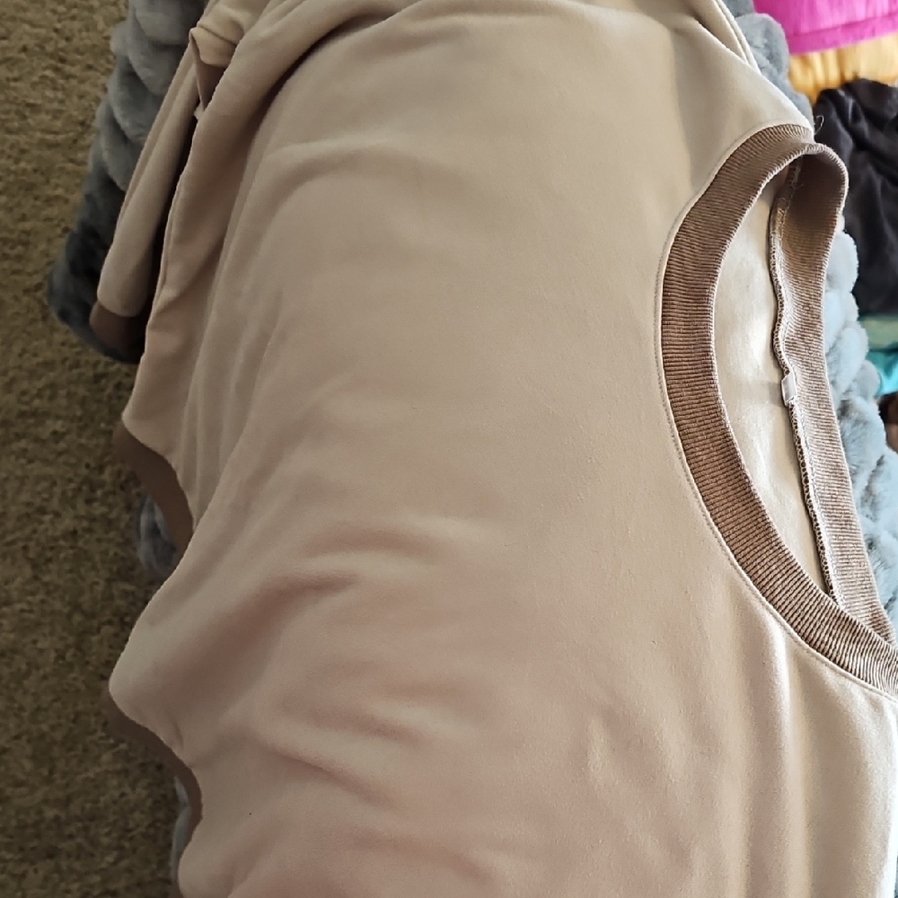 Tan Sweat Shirt
